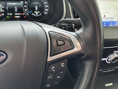 Ford S-MAX Gebrauchtwagen