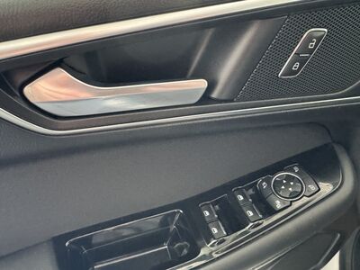 Ford S-MAX Gebrauchtwagen