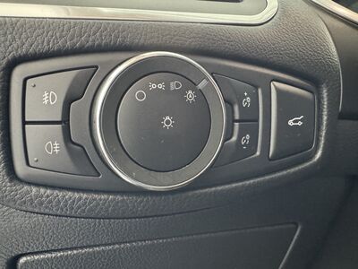 Ford S-MAX Gebrauchtwagen