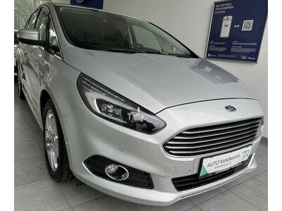 Ford S-MAX Gebrauchtwagen