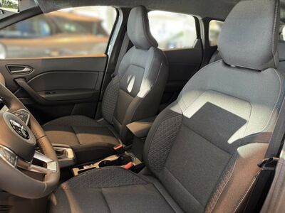 Mitsubishi Grandis Neuwagen