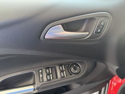 Ford C-MAX Gebrauchtwagen