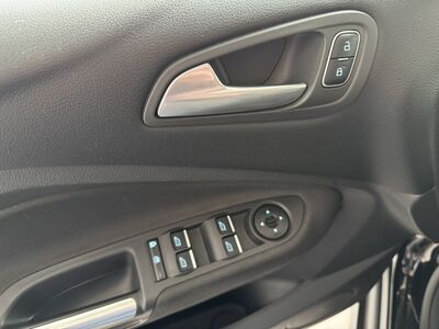 Ford C-MAX Gebrauchtwagen