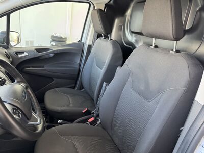 Ford Transit Courier Gebrauchtwagen Ford Transit Courier Gebrauchtwagen