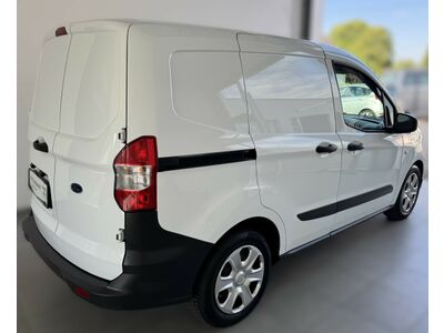 Ford Transit Courier Gebrauchtwagen Ford Transit Courier Gebrauchtwagen