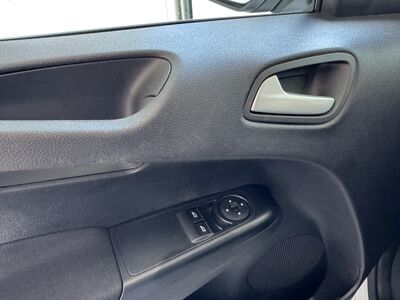 Ford Transit Courier Gebrauchtwagen Ford Transit Courier Gebrauchtwagen