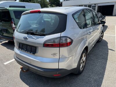 Ford S-MAX Gebrauchtwagen