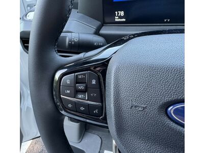 Ford Transit Custom Vorführwagen