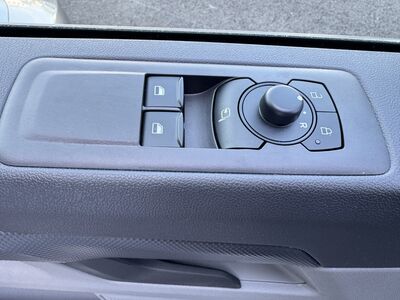 Ford Transit Custom Vorführwagen