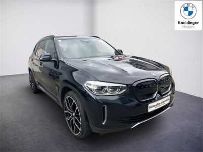 BMW iX3 Gebrauchtwagen