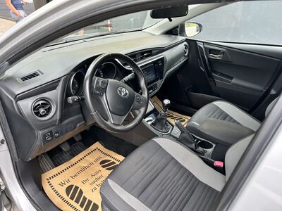 Toyota Auris Gebrauchtwagen