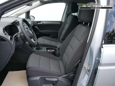 VW Touran Tageszulassung