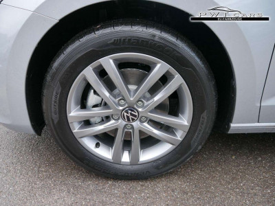 VW Touran Tageszulassung