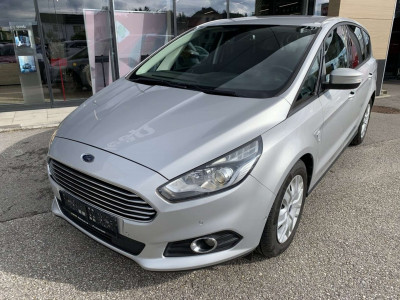 Ford S-MAX Gebrauchtwagen