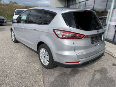 Ford S-MAX Gebrauchtwagen