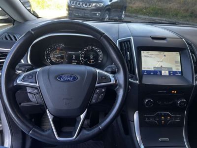 Ford S-MAX Gebrauchtwagen