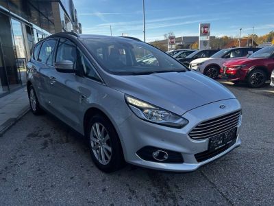 Ford S-MAX Gebrauchtwagen