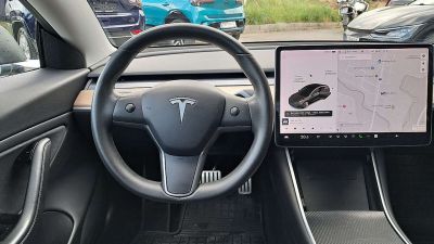 Tesla Model 3 Gebrauchtwagen Tesla Model 3 Gebrauchtwagen