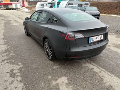 Tesla Model 3 Gebrauchtwagen