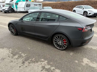 Tesla Model 3 Gebrauchtwagen
