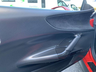 Ferrari SF90 Gebrauchtwagen Ferrari SF90 Gebrauchtwagen