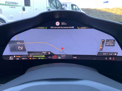 Ferrari SF90 Gebrauchtwagen Ferrari SF90 Gebrauchtwagen