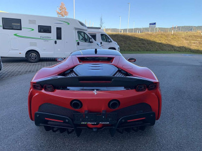 Ferrari SF90 Gebrauchtwagen Ferrari SF90 Gebrauchtwagen