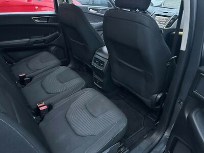 Ford S-MAX Gebrauchtwagen