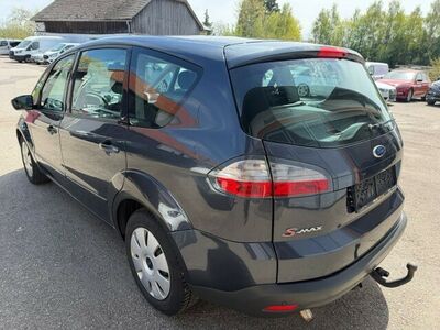 Ford S-MAX Gebrauchtwagen