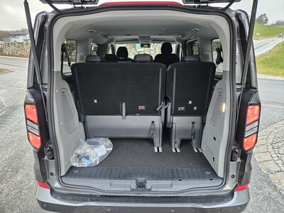 Ford Tourneo Custom Neuwagen