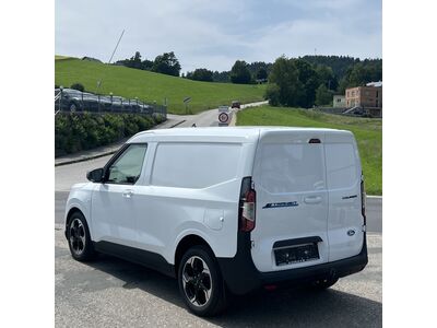 Ford Transit Courier Neuwagen