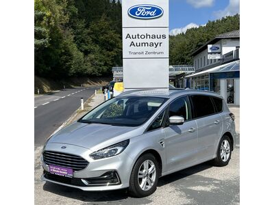Ford S-MAX Gebrauchtwagen