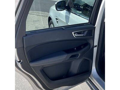 Ford S-MAX Gebrauchtwagen