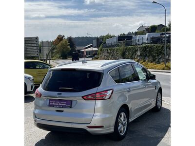 Ford S-MAX Gebrauchtwagen