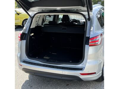 Ford S-MAX Gebrauchtwagen