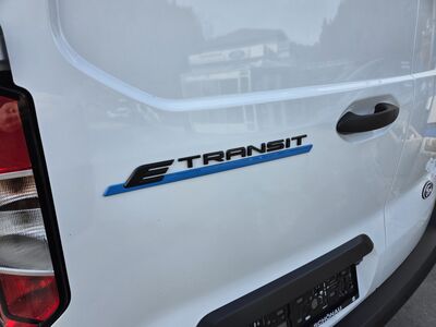 Ford Transit Courier Neuwagen
