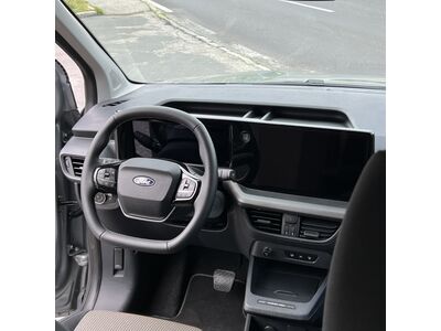 Ford Tourneo Courier Neuwagen