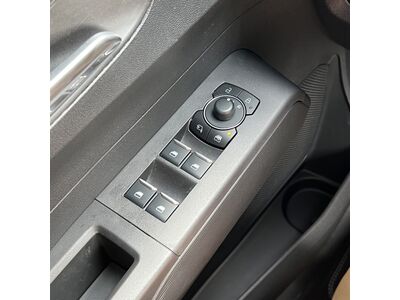 Ford Tourneo Courier Neuwagen