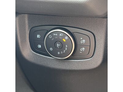 Ford Tourneo Courier Neuwagen