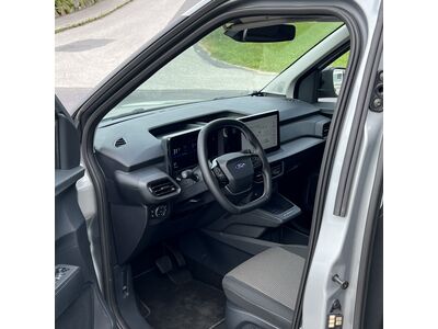 Ford Tourneo Courier Neuwagen