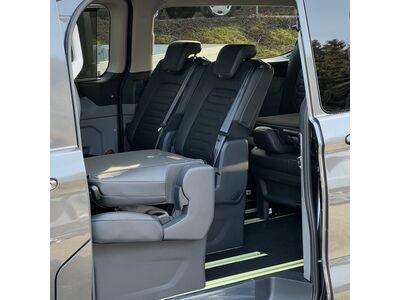 Ford Tourneo Custom Neuwagen