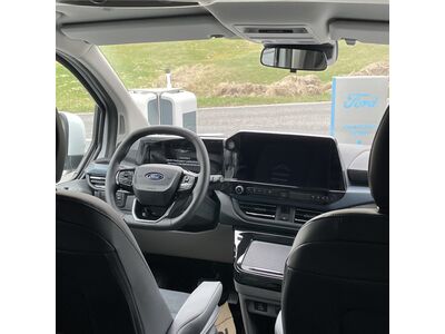 Ford Tourneo Custom Neuwagen