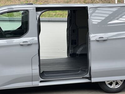 Ford Transit Custom Vorführwagen
