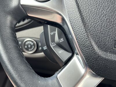 Ford Tourneo Connect Gebrauchtwagen