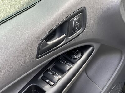 Ford Tourneo Connect Gebrauchtwagen