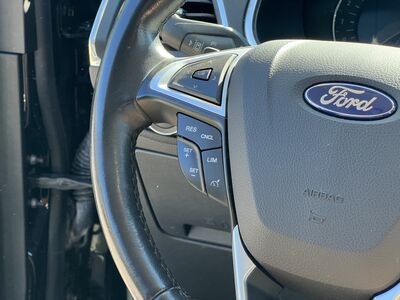 Ford S-MAX Gebrauchtwagen