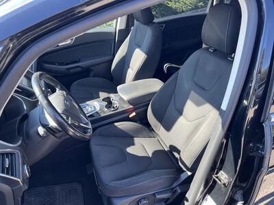 Ford S-MAX Gebrauchtwagen