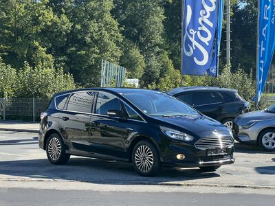 Ford S-MAX Gebrauchtwagen