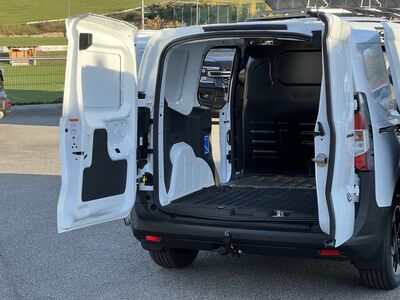 Ford Transit Courier Neuwagen
