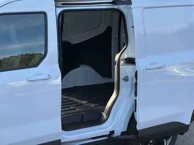 Ford Transit Courier Neuwagen